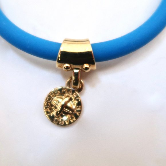 MARC MARC JACOBS Tubular rubber bracelet w charm NWT - Picture 2 of 4